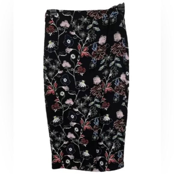 ALC Black Multicolor Floral Silk Pencil Midi Skirt Sz 4 - Picture 4 of 8